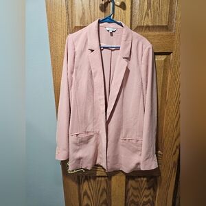 Chic Women's Blush Blazer